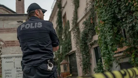 ตำรวจตุรกีบุกจับกุม ผบ.ระดับสูงกลุ่มไอซิส ชี้มีแผนก่อการร้าย-ลักพาตัว