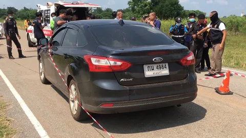 ครูหนุ่มที่สกลนคร จอดเก๋งริมหนองหาร รมควันลาโลก คาดเครียด-มีโรครุมเร้า