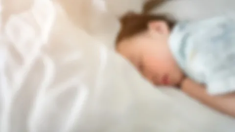 อุทาหรณ์ แม่ตกใจ ลูกสาว 1 ขวบกินน้ำมันเบนซิน หลงคิดว่าเป็นขวดน้ำหวาน