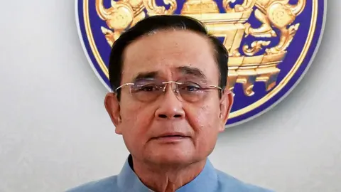 ลูกฝาแฝดลุงตู่ โร่จับโซเชียลหมิ่น