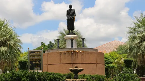 ผอ.เทคนิคพ่อคูณ ตั้งกก.สอบคลิปตีเด็ก ตัวแทนนร.แจงทำผิด ต้องเคารพกติกา