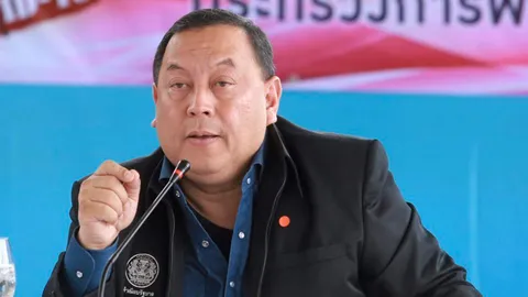 พม.เปิดตัวแท็กซี่ไฟฟ้าสร้างอาชีพสตรี