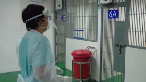 ไทม์ไลน์ ผู้ต้องขังใหม่ ป่วยโควิด-19 อาศัยคอนโด เป็นดีเจย่านพระราม3-ข้าวสาร