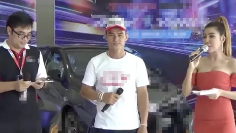 ลุงพล ป้าแต๋น ออกอีเวนต์ที่สกลนคร แฟนคลับแน่น เผย จ่อปั๊มทายาทคนที่ 3