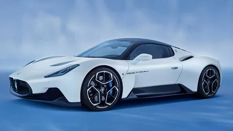 MASERATI เปิดตัวซุปเปอร์คาร์รุ่นใหม่ MC20 
