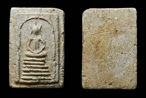 พระสมเด็จเกศไชโย พิมพ์ ๖ ชั้น อกตัน วัดไชโยวรวิหาร จ.อ่างทอง