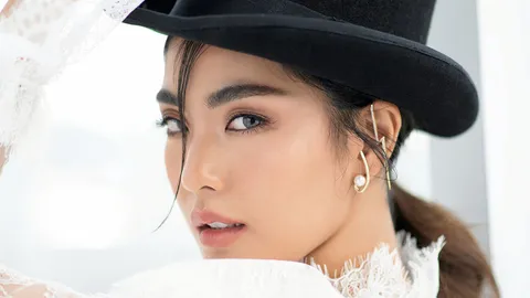 สวยแซ่บเซ็กซี่ “ซอโซ่” ซู่ซ่า หัวใจไม่ว่างรัก