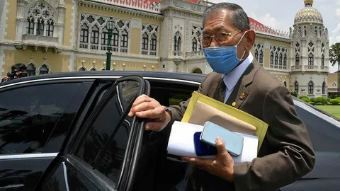 สภาทนายความ ขอข้อมูล “วิชา” มาใช้พิจารณาสอบมารยาท “ทนายบอส อยู่วิทยา”