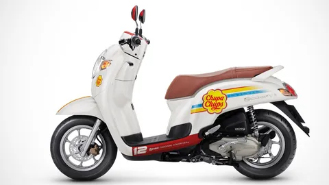 น่ารักน่าบิด HONDA SCOOPY i CHUPA CHUPS LIMITED EDITION 