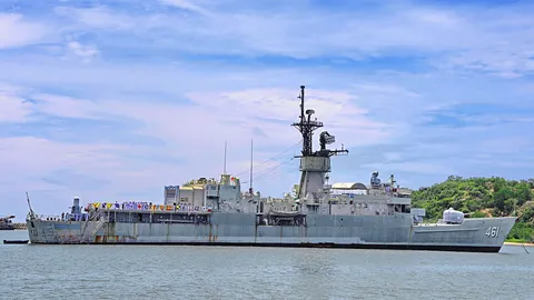 ทร.เปิดแหล่งเรียนรู้เชิงท่องเที่ยว "เรือพระพุทธยอดฟ้าจุฬาโลก" ให้ชมแล้ว 