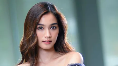 นางเอกบัณฑิต "พระพาย" งานเปรี้ยง รักปัง