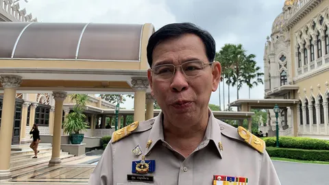 ปลัด สธ.ตั้งวอร์รูมเฝ้าระวัง โควิด-19 ระบาดชายแดนเมียนมา ใกล้ชิด 