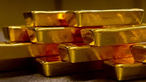 รู้จักน้ำหนักทองคำ 1 บาท 1 สลึง มีกี่กรัม รู้ทันคำนวณเป็นก่อนซื้อ