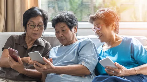 ชี้คนไทยวัย 55 ปีขึ้นไป เตรียมวางแผนอนาคตเกษียณสุข ไม่พึ่งลูกหลาน