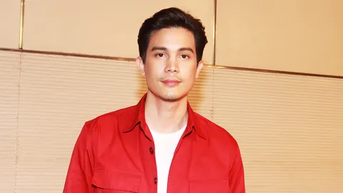 อย่างฮา ซันนี่ ล่อกแล่กถูกถามเรื่องหัวใจ บอกคุยกับจิ้งจกเต็มบ้าน (คลิป)