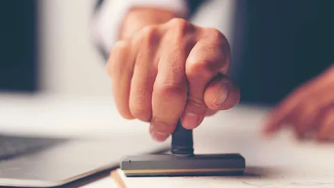 ครม.เคาะงบหมื่นล้านบาทจ้างงาน ผ่าน 1 ตำบล 1 มหาลัยจ้าง 6 หมื่นคน