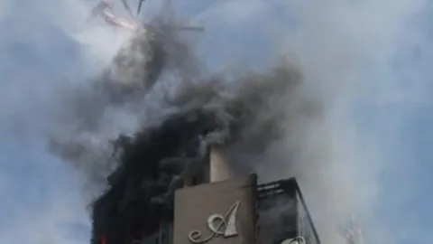 หามส่ง รพ. 93 ไฟไหม้ตึกสูง 33 ชั้นในเกาหลีใต้ พระเพลิงโหมลามสุดสะพรึง