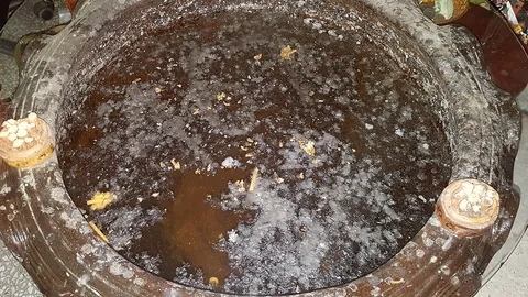 มาแล้ว "เลขเด็ด" อ่างน้ำมนต์ ตาทอง งิ้วราย คอหวยยิ้มหวานได้เลขลุ้นโชค