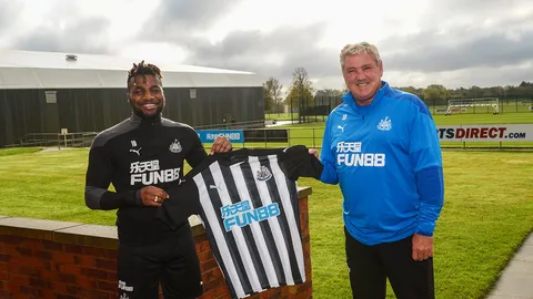 อยู่กันยาว "นิวคาสเซิล" คอนเฟิร์มต่อสัญญาใหม่ "แม็กซิแมง" 