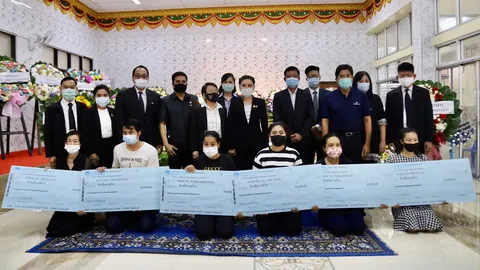 รมว.แรงงาน ส่ง ที่ปรึกษารัฐมนตรี มอบสิทธิแก่ญาติลูกจ้างเมียนมาเหยื่อรถไฟชนรถบัส