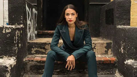 AOC ผุดแคมเปญเล่น Among Us ชวนออกไปเลือกตั้งประธานาธิบดีสหรัฐฯ
