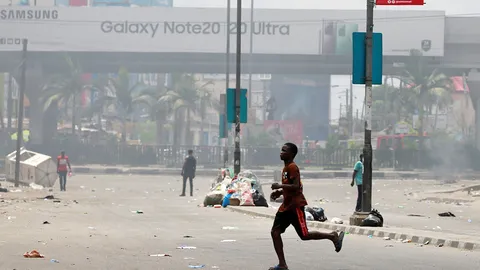 ไนจีเรียวอนยุติชุมนุม ไม่พูดถึงเหตุกราดยิง