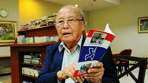 ผ่าทางตันวิกฤติชาติ : ปลดล็อกความขัดแย้งสองขั้วความเห็นต่าง