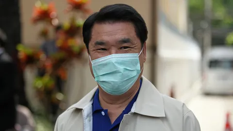 การเมืองไม่กระทบลงทุน “อีอีซี” “สุริยะ” มั่นใจต่างชาติยังสนทำธุรกิจในไทย