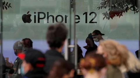 เปิดราคาเครื่องหิ้ว iPhone 12 เริ่มต้น 49,900 บาท 