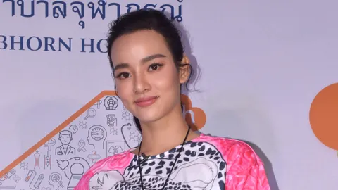 ชีวิตจริงไม่ใช่ "นิ่ม" วาววา เปิดตัวแฟนฝรั่ง โต้ดราม่าไม่ยอมใส่แมสก์ (คลิป)