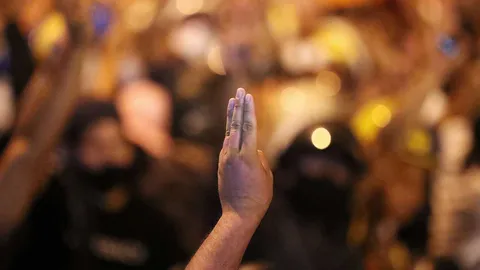 ขออย่ารุนแรง