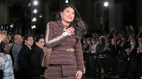 สุดพลังแรงเกิด เจ้าฟ้าสิริวัณณวรี จากปารีสสู่แฟชั่นทรงพลังเชิดชูหญิงแกร่ง