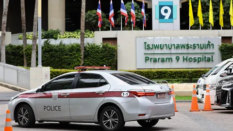 ลุยถึงเตียง เพนกวิน-ไมค์ อายัดคาโรงพยาบาล