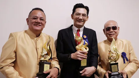 คนบันเทิงตบเท้ารับรางวัล เชิดชูเกียรติคนดีศรีแผ่นดิน