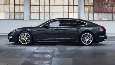 กบเสียบปลั๊ก PORSCHE PANAMERA TURBO SE HYBRID 