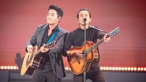 “ตูน-ก้อง-แบงค์-ปั๊บ-โดม-ตู่” สร้างประวัติศาสตร์ทางดนตรี “เดอะ เจนเทิลแมน ไลฟ์”