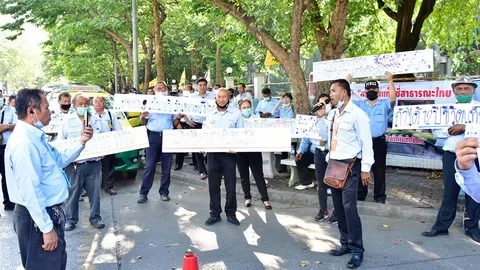 อ้างโควิด! แท็กซี่ฮือ ขยายอายุเป็น-12 ปี