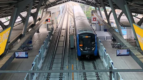ย้ำ 14 พ.ย. MRT ปิดบางสถานี “ในหลวง-พระราชินี” เสด็จฯ เปิดรถไฟฟ้าสายสีน้ำเงิน