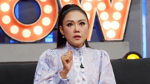 หญิง ธิติกานต์ เล่าวันวานป่วยวัณโรค แม่เป็นอัมพฤกษ์ เจอผู้ชายสูบเงิน