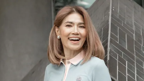 ตู่ นันทิดา วางไมค์หันมาเล่นการเมือง ลงสมัครชิงเก้าอี้นายก อบจ. 