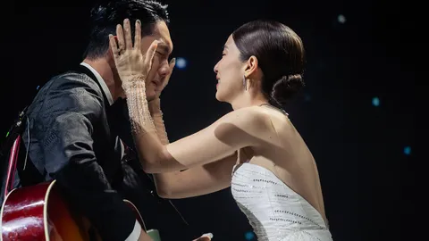 ปั๊บ โปเตโต้ ทำเซอร์ไพรส์ แต่งเพลงให้ ใบเตย สุดซึ้งน้ำตาท่วมงาน