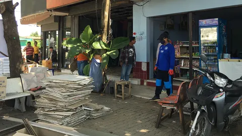 จนท.เทศบาลเมืองเมืองปัก รื้อแล้วบ้านอดีต ส.ส.โคราช รุกที่ราชพัสดุ