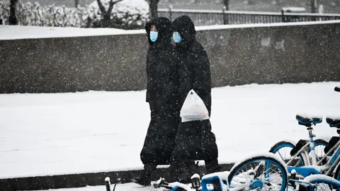 จีนเตือนภัยหนาวจัดในระดับสีส้ม รับมือหิมะตกหนัก