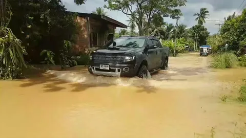 ฝนตกทำหมู่บ้านใน อ.สะเดาน้ำท่วม หากไม่ตกเพิ่มอีก เร็วๆนี้จะกลับสู่ปกติ