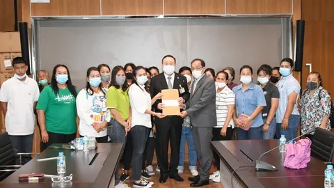 "ชาวหินซ้อน" ร้องแบบสร้างถนน 304 ไม่เหมาะสม "สุชาติ" รับปากแก้ปมพิพาท 