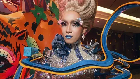 ครีเอตขั้นสุด มาดามมด ร่วมงานแต่ง ก้อย-ตูน กับชุดสุดปังที่บังเพื่อน