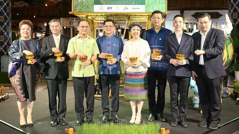 งาน “ข้าวแดนสยาม” กับผลิตผลจากผืนนา ภูมิปัญญาเกษตรกรไทยในทั่วทุกภูมิภาค