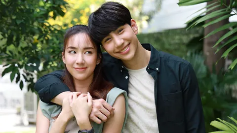 "คุณแม่มาเฟีย" ทำ "อ้าย" หัวเราะทั้งน้ำตา ใจสั่นประกบไอดอล "มาช่า-วิลลี่" 