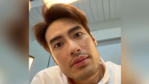 "บอย ปกรณ์" โพสต์รูปเซลฟี่ตัวเองพร้อมแคปชั่นคนโสด "ไม่มีคนถ่ายรูปให้" 