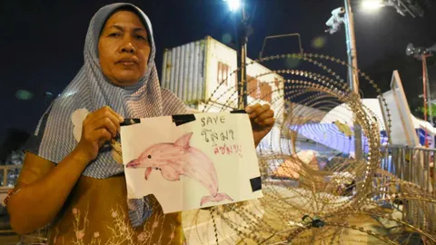 ยังไม่ย้ายคอนเทนเนอร์ รองผบช.น.เผย ม็อบทำผิดก.ม.แล้วกว่า 200 คดี 